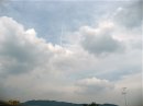 画像: 朝は少し涼しいのかと