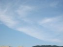 画像: ベールのような雲が