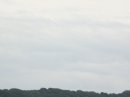 画像: 雲が多く、