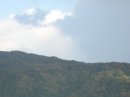 画像: 雲の間からも