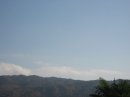 画像: フワリと雲がかかる