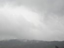 画像: 雨なので