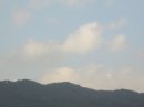 画像: モアッとした雲が