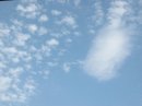 画像: ちぎれ雲が