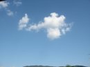 画像: のどかな空です。