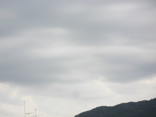 画像: だんだんと曇ってきて