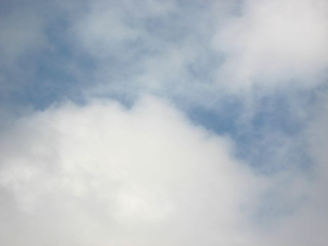 画像: ずっと雨雲で、