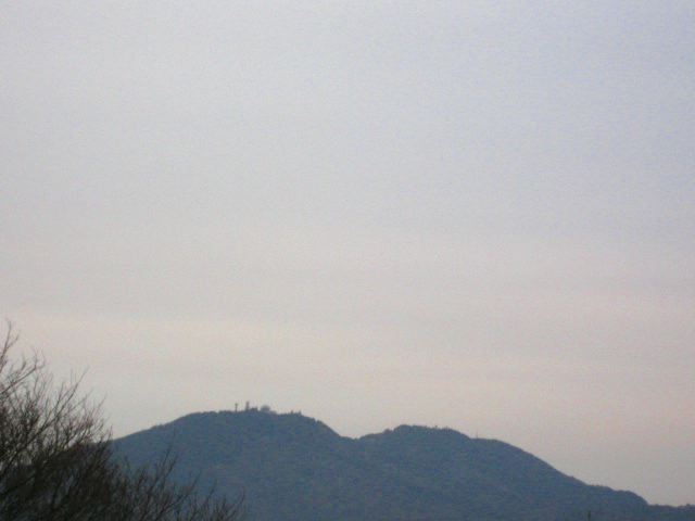 画像: 薄雲がでているのですが、