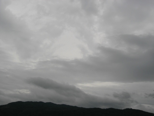 画像: 雨雲は